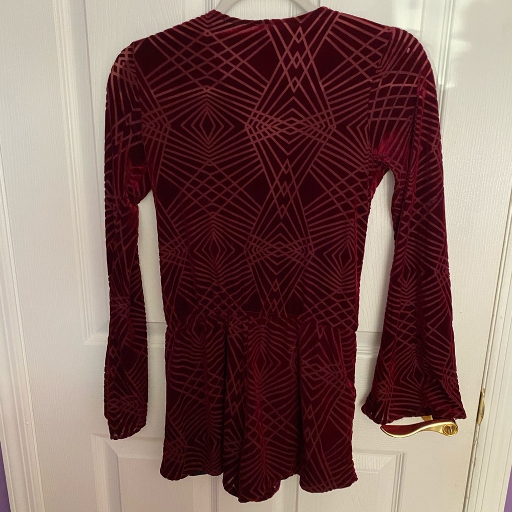 Velvet romper - Picture 2 of 8
